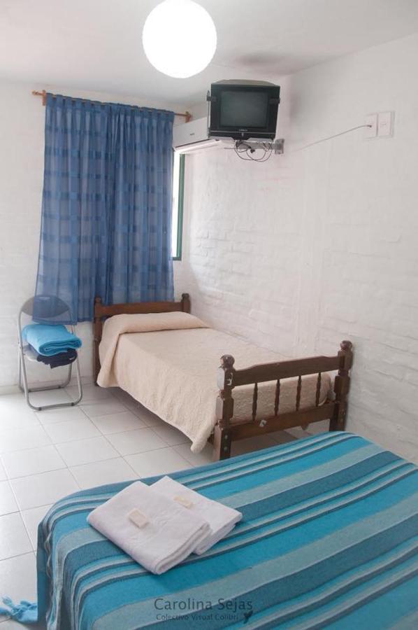 Hostel El Espanol Colonia del Sacramento Exterior photo