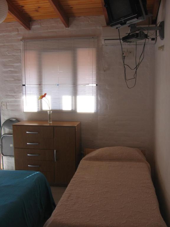 Hostel El Espanol Colonia del Sacramento Exterior photo